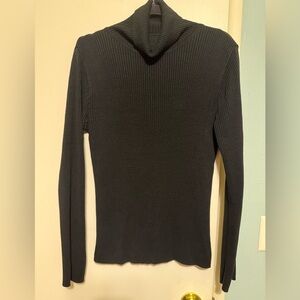 Black Ribbed Turtleneck size M